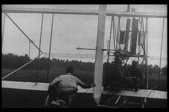 Aeroplane Flight and Wreck (Piloted by M. Cody)