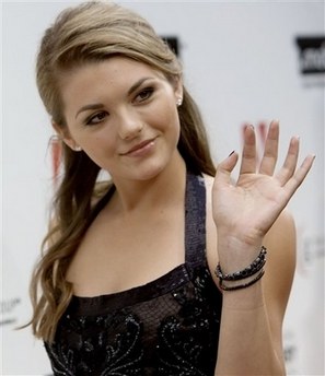 LonelyGirl15