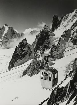 法洛丽亚雪山索道