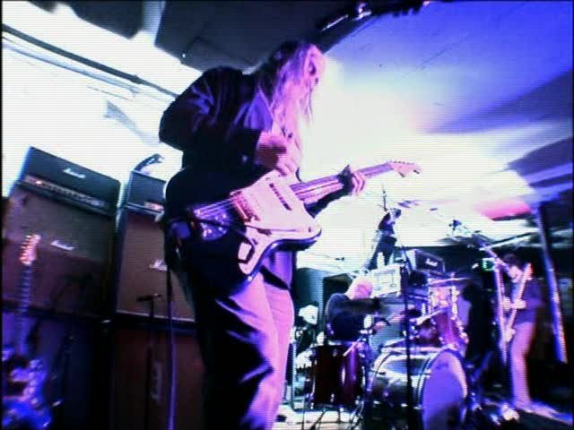 Dinosaur Jr.: Live in Middle East