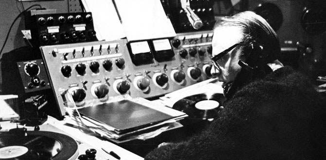Radio Unnameable