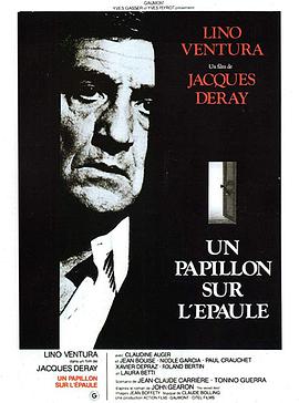 Un papillon sur l'épaule