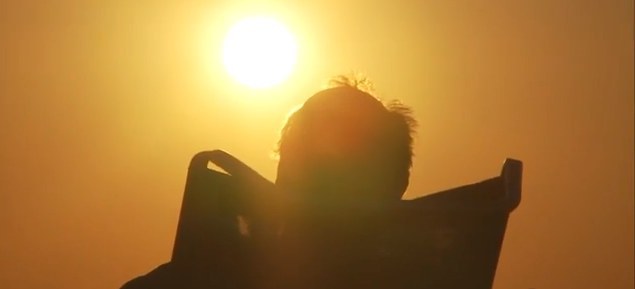 Ignorant Bliss of the Sun and Moon